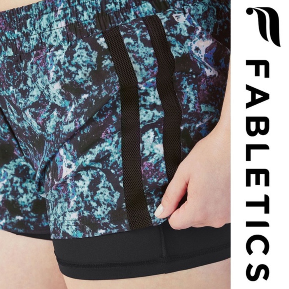 Fabletics Pamela Short